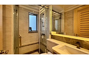 No. 63 Pok Fu Lam Road 薄扶林道63号 | Master Bathroom