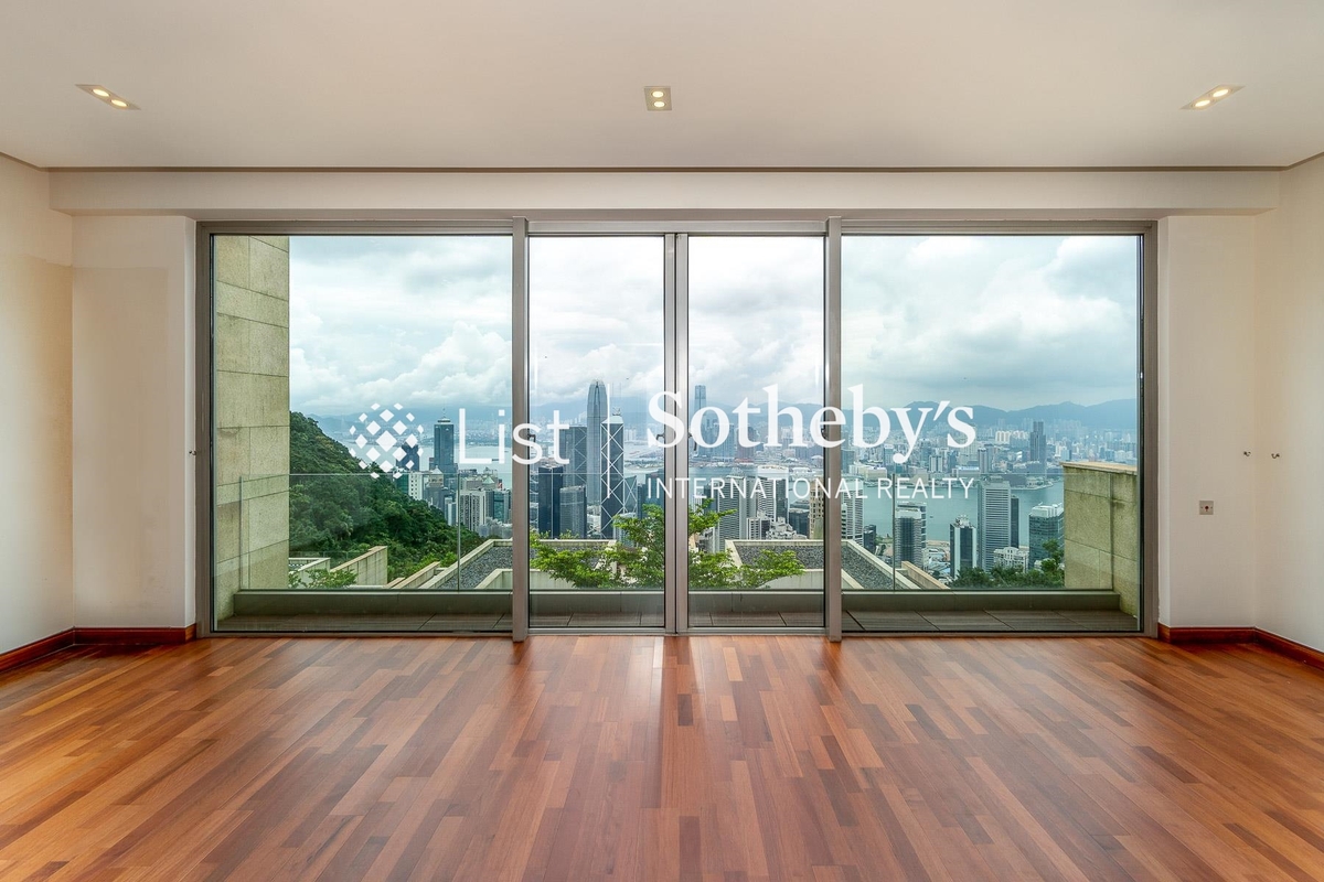 2 Barker Road 白加道2號 | Master Bedroom