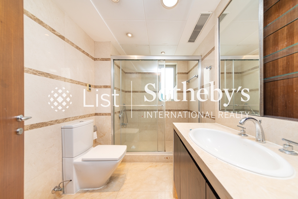 2 Barker Road 白加道2號 | Guest Bathroom