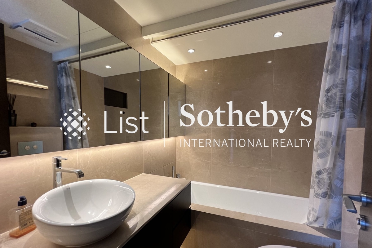 Regent Hill 壹鑾 | Master Bathroom