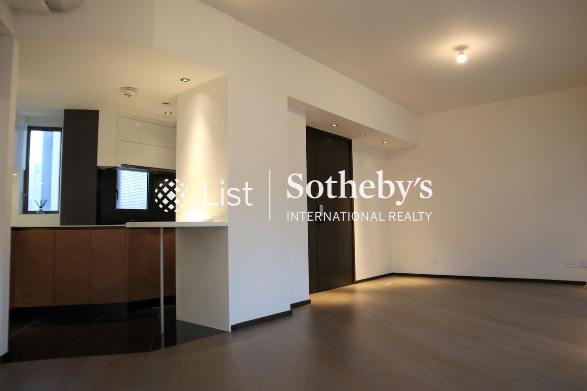 Regent Hill 壹銮 | Living and Dining Room