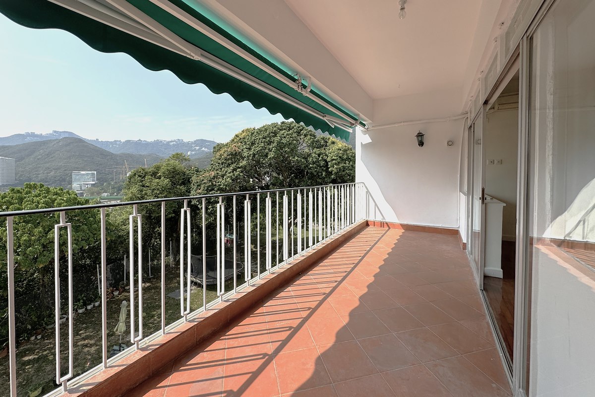 47A-49C Shouson Hill Road 壽山村道47A-49C號 | Balcony off Living Room