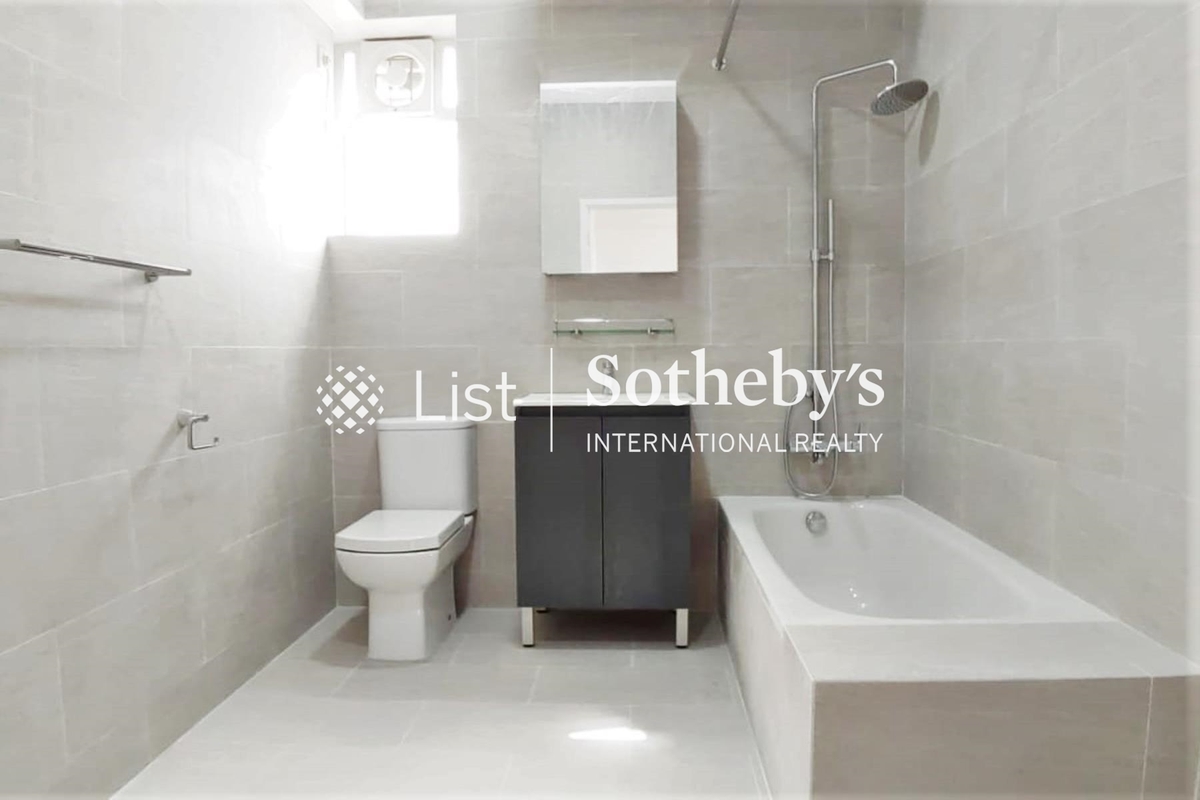 47A-49C Shouson Hill Road 壽山村道47A-49C號 | Master Bathroom