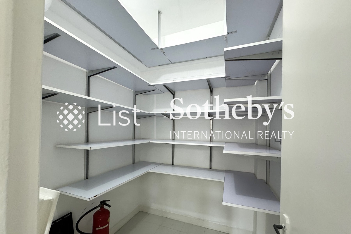 47A-49C Shouson Hill Road 壽山村道47A-49C號 | Store Room inside Kitchen