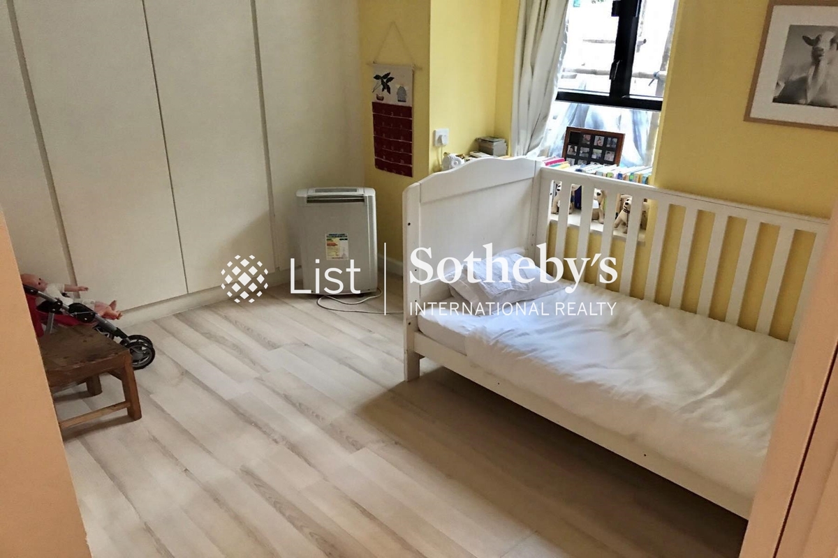 Shouson Garden 壽山花園 | Second Bedroom