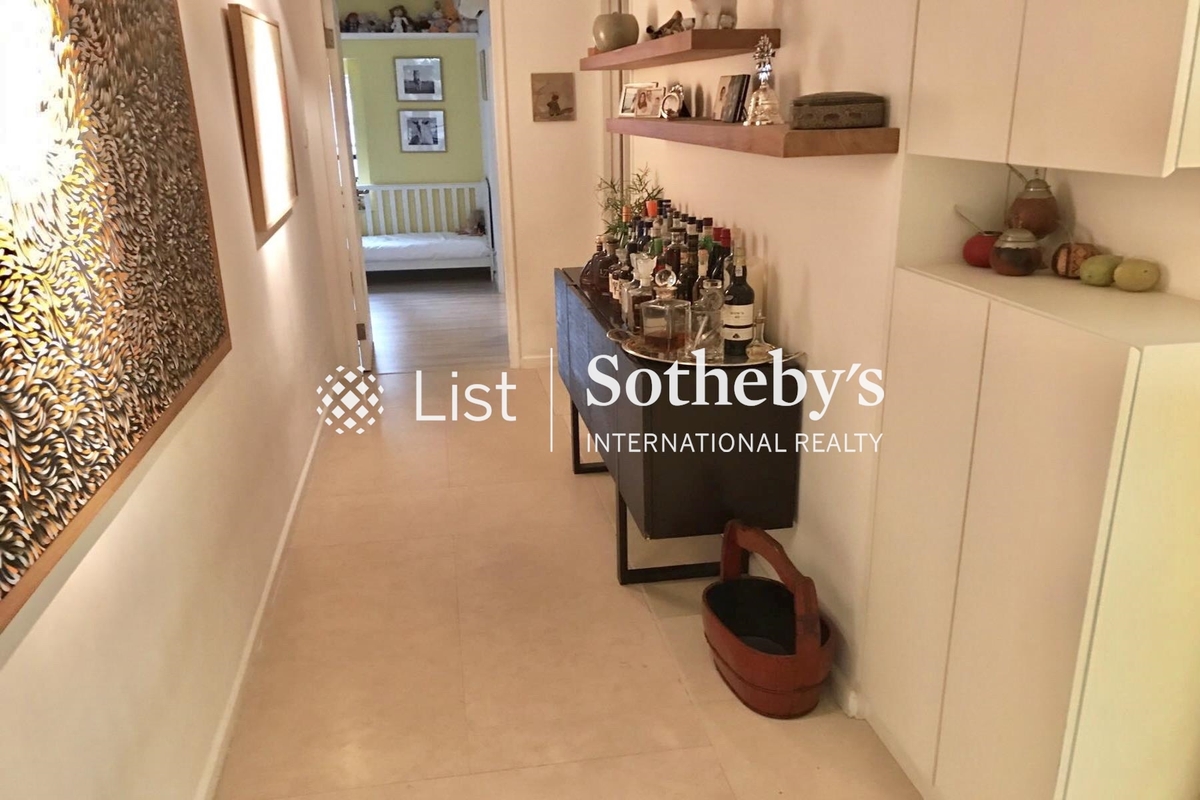 Shouson Garden 壽山花園 | Corridor