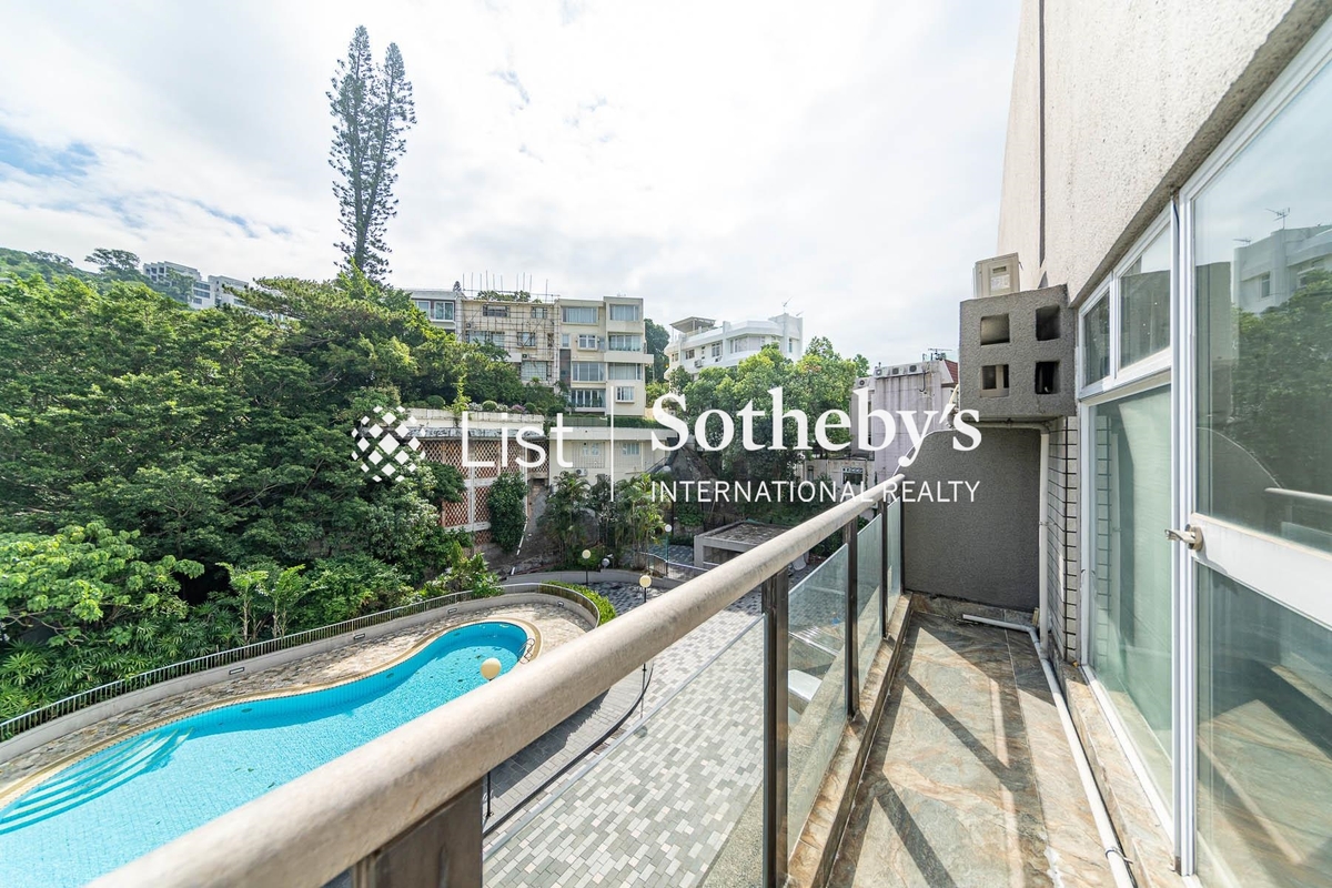 Shouson Garden 壽山花園 | Balcony off Master, 2nd & 3rd Bedrooms