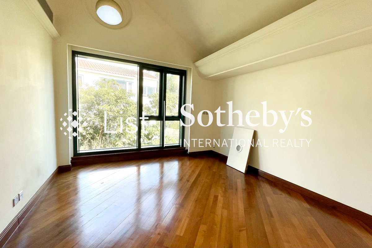 12 Shouson Hill Road 壽山村道12號 | Third Bedroom