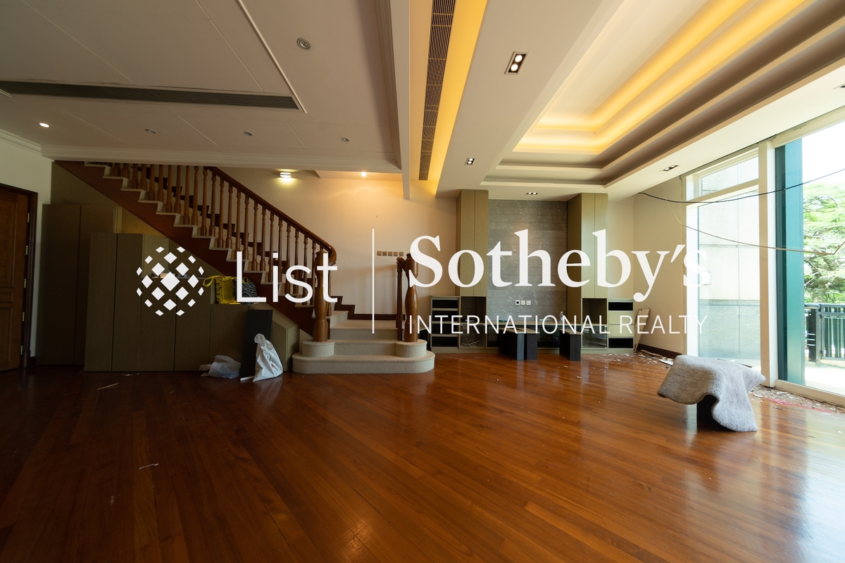 12 Shouson Hill Road 壽山村道12號 | Living and Dining Room