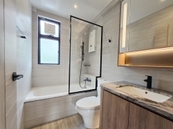 Elite Villas 怡礼苑 | Guest Bathroom