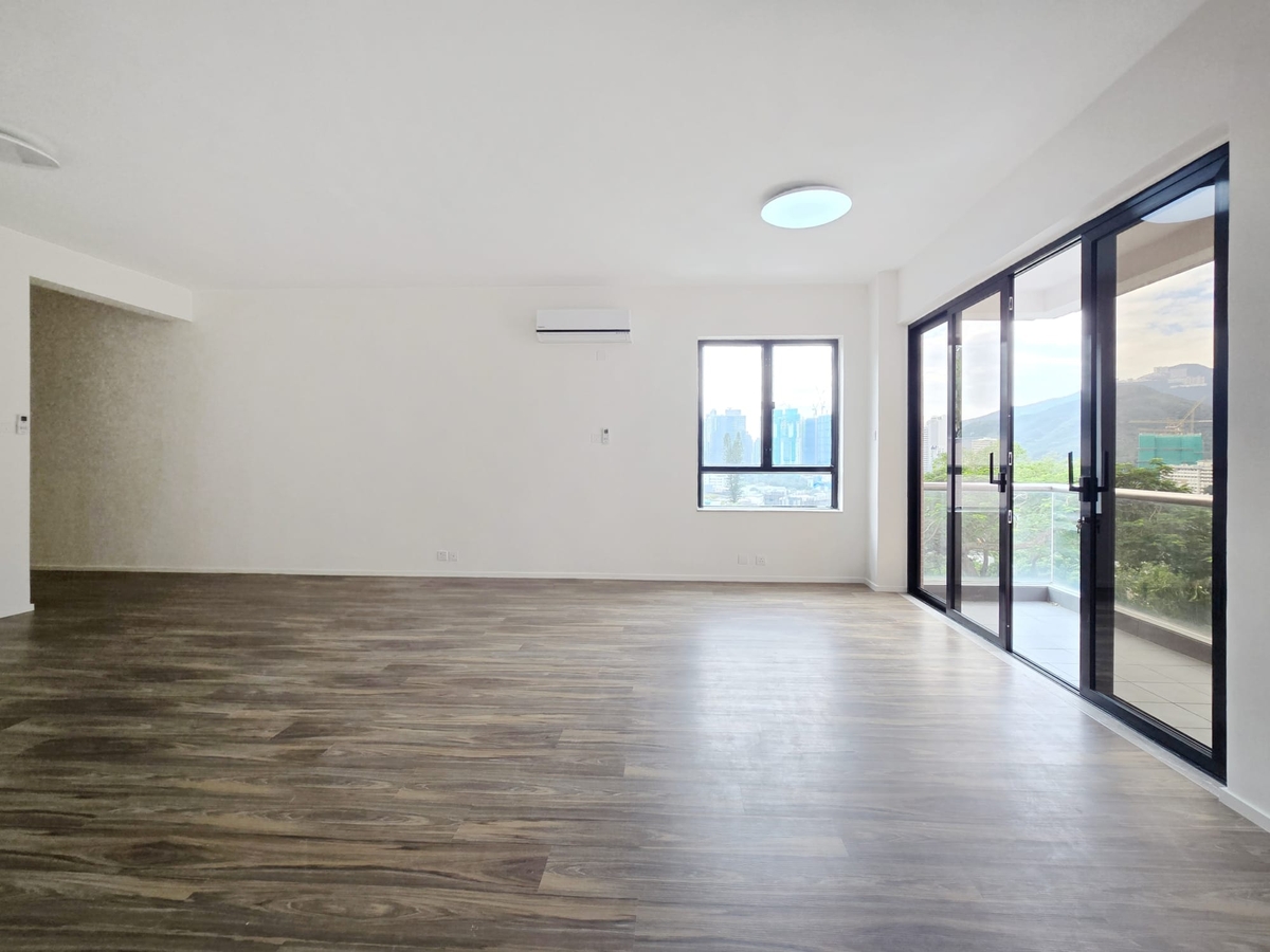 Elite Villas 怡礼苑 | Living and Dining Room