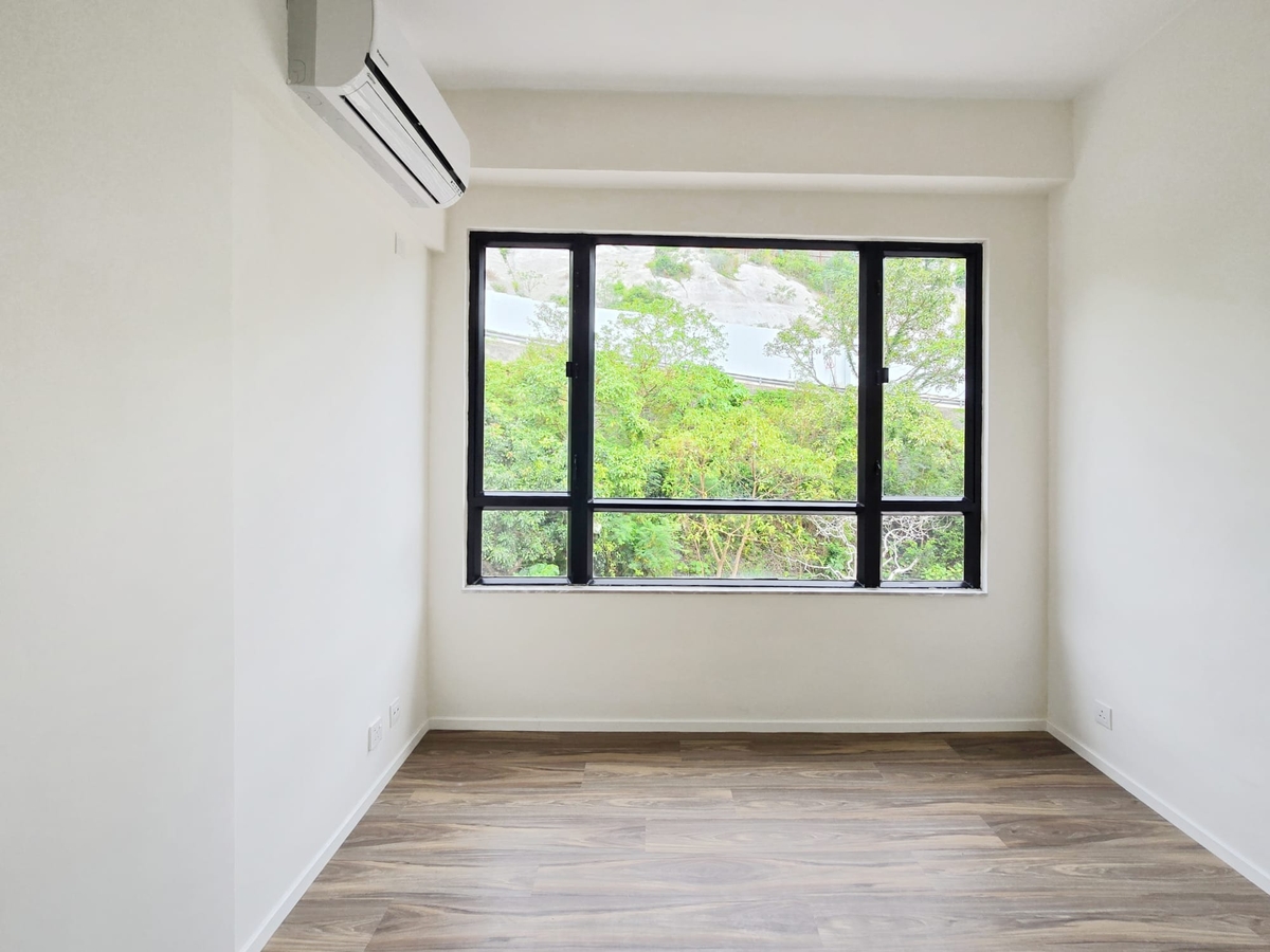 Elite Villas 怡礼苑 | Third Bedroom