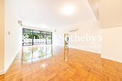 Elite Villas 怡禮苑 | Living and Dining Room