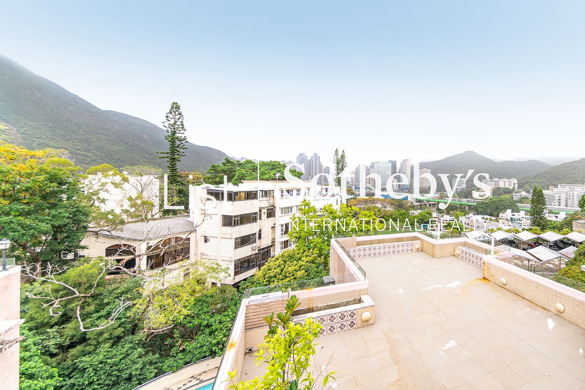 Elite Villas 怡礼苑 | View from Private Terrace