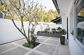 Manderly Garden 文禮苑 | Private Garden off Living Room