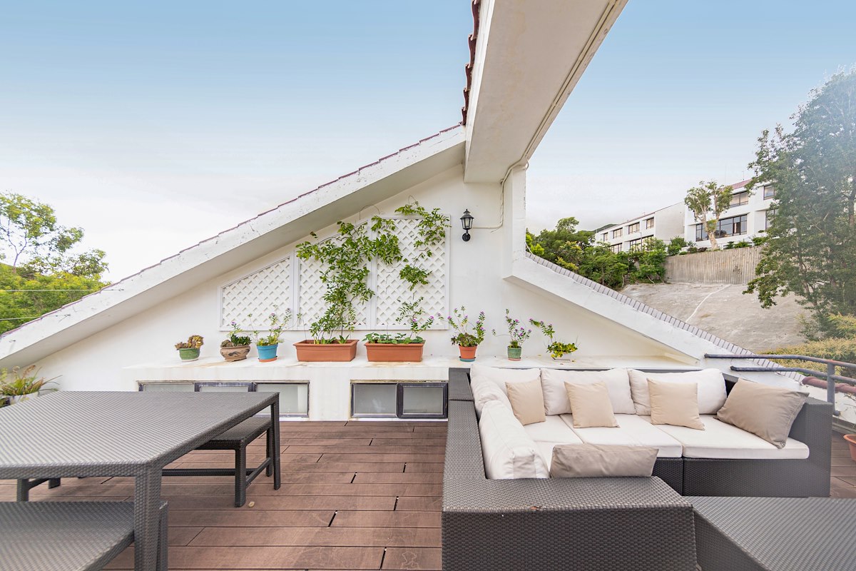 Manderly Garden 文礼苑 | Private Roof Terrace