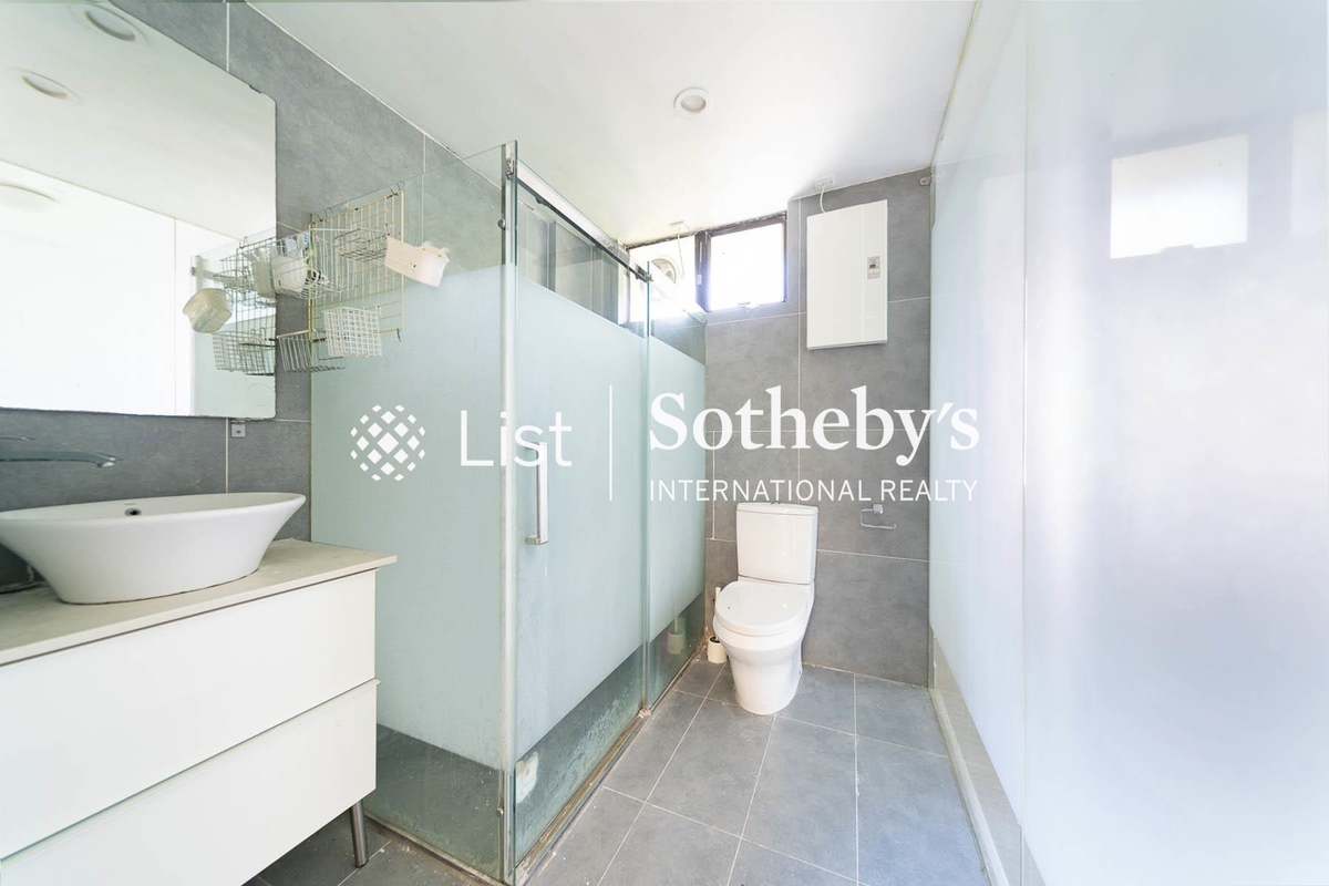 Orchid Hill Orchid Hill | Second En-suite Bathroom