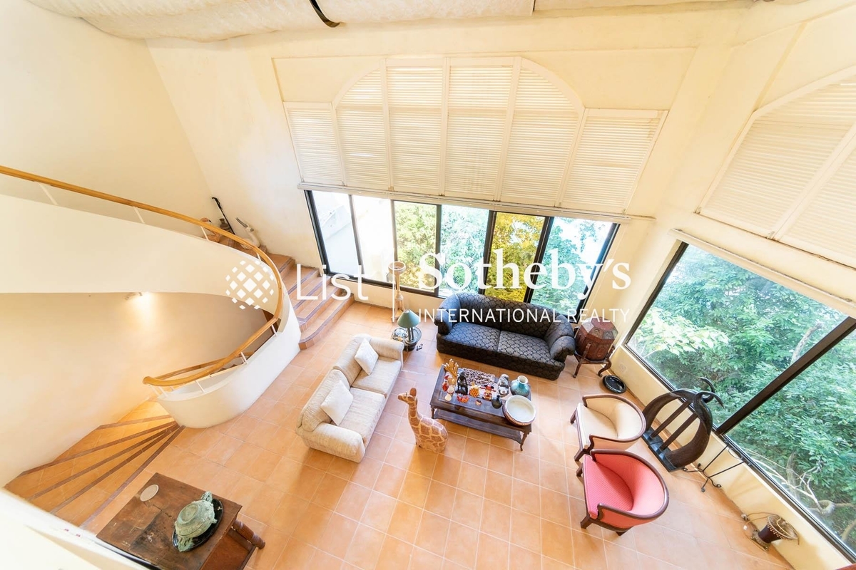 Orchid Hill Orchid Hill | Living Room