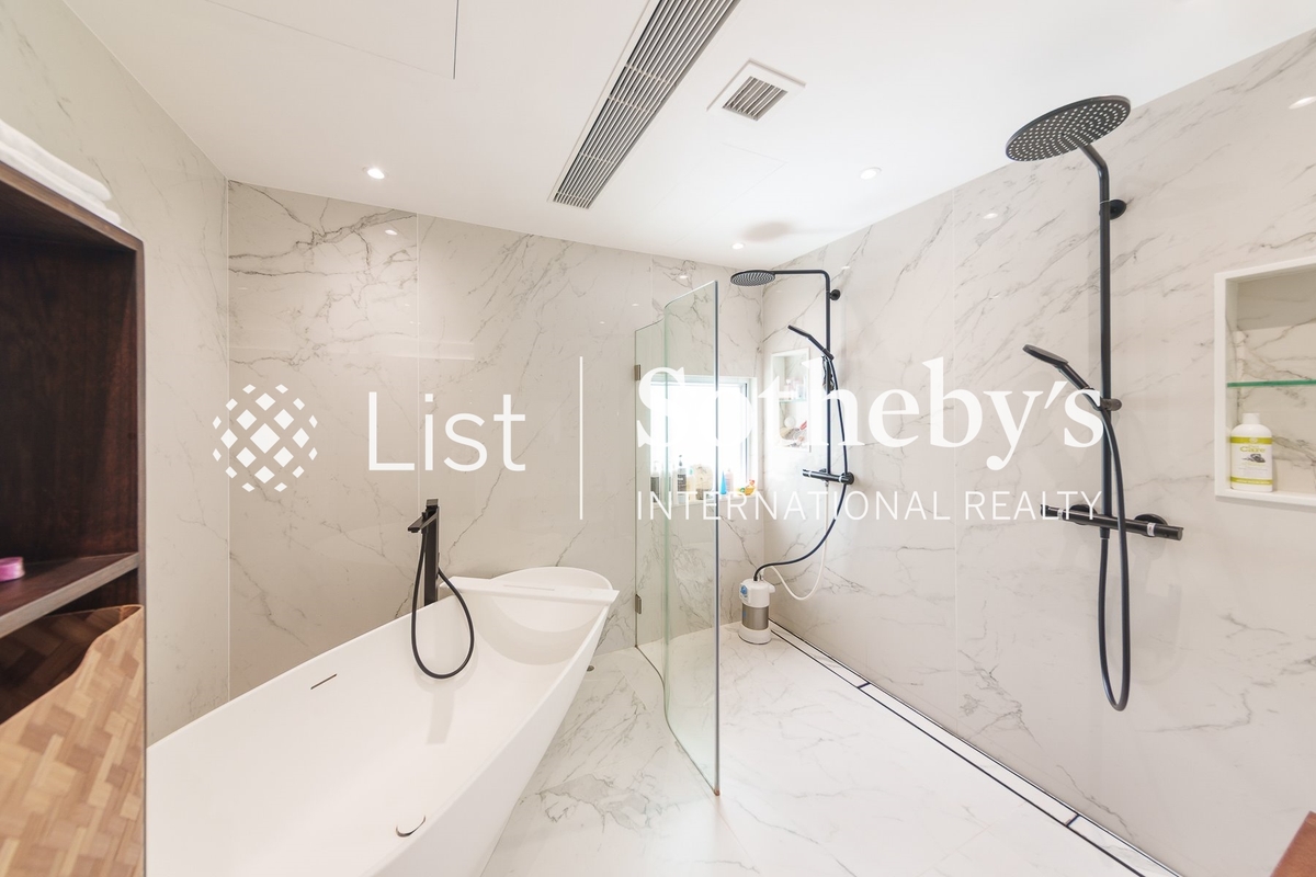 Orchid Hill Orchid Hill | Master Bathroom