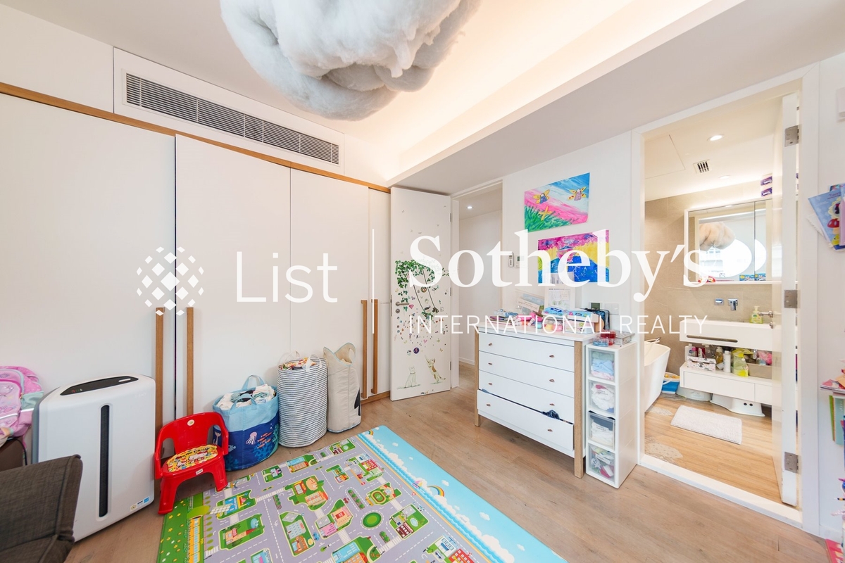 Orchid Hill Orchid Hill | Fourth Bedroom