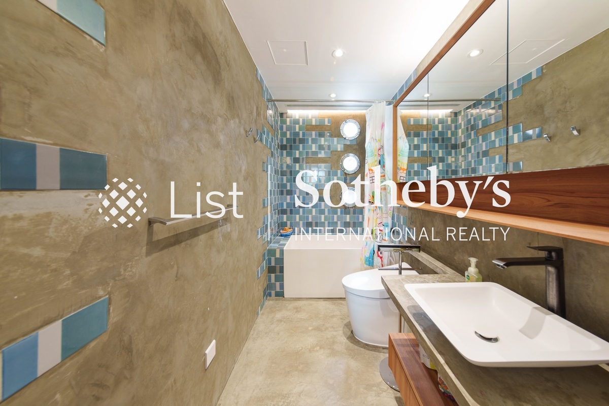 Orchid Hill Orchid Hill | Second En-suite Bathroom