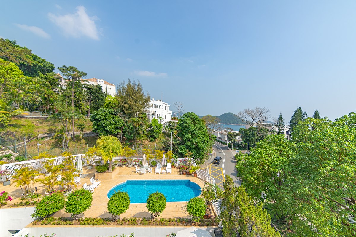 Xanadu Court 壽山村道30-30A號 | View from Private Roof Terrace