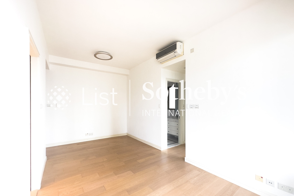 Kensington Hill Kensington Hill | Living and Dining Room