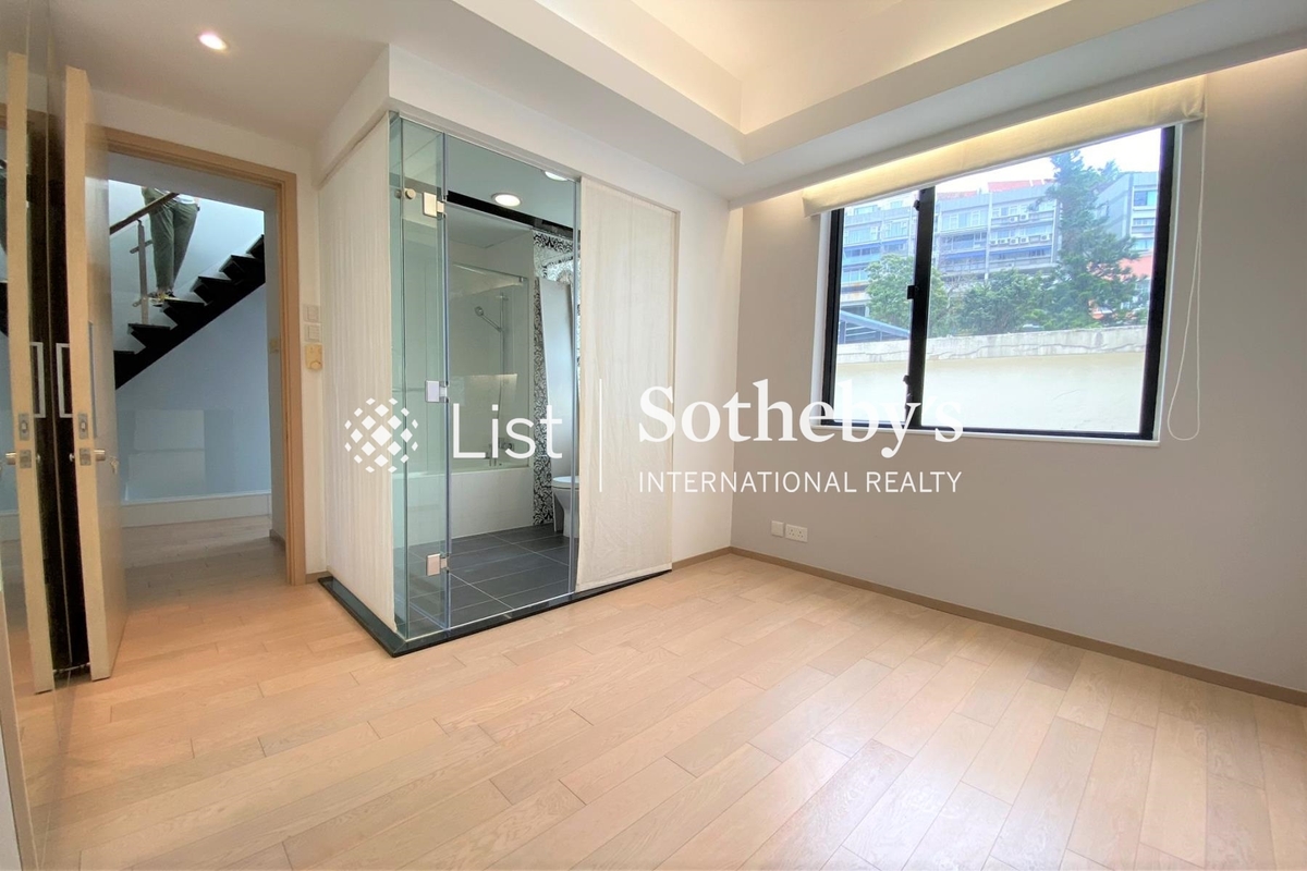 Springfield Gardens 春暉園 | Second En-suite Bedroom