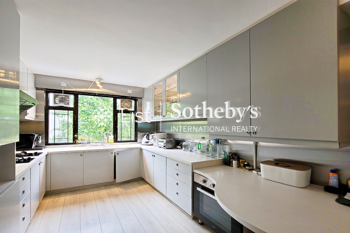 Goldson Place 金信閣 | Open Kitchen