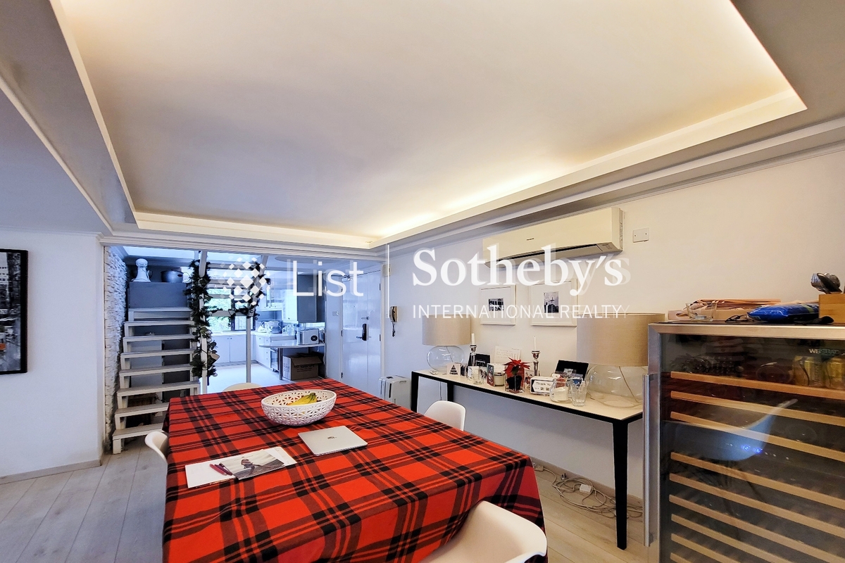 Goldson Place 金信閣 | Dining Room