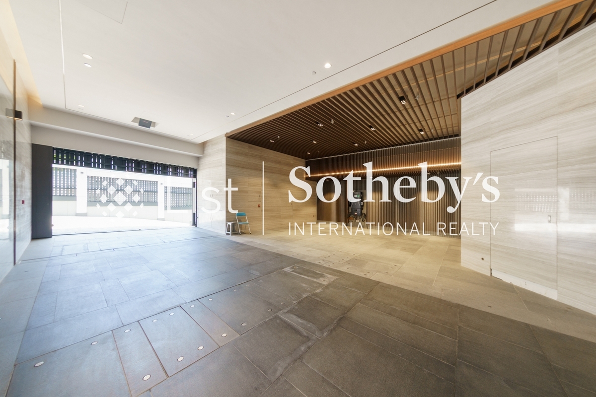 Ansaldo 南天第 | Garage