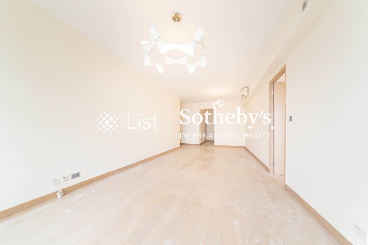 Marinella 深灣9號 | Living and Dining Room