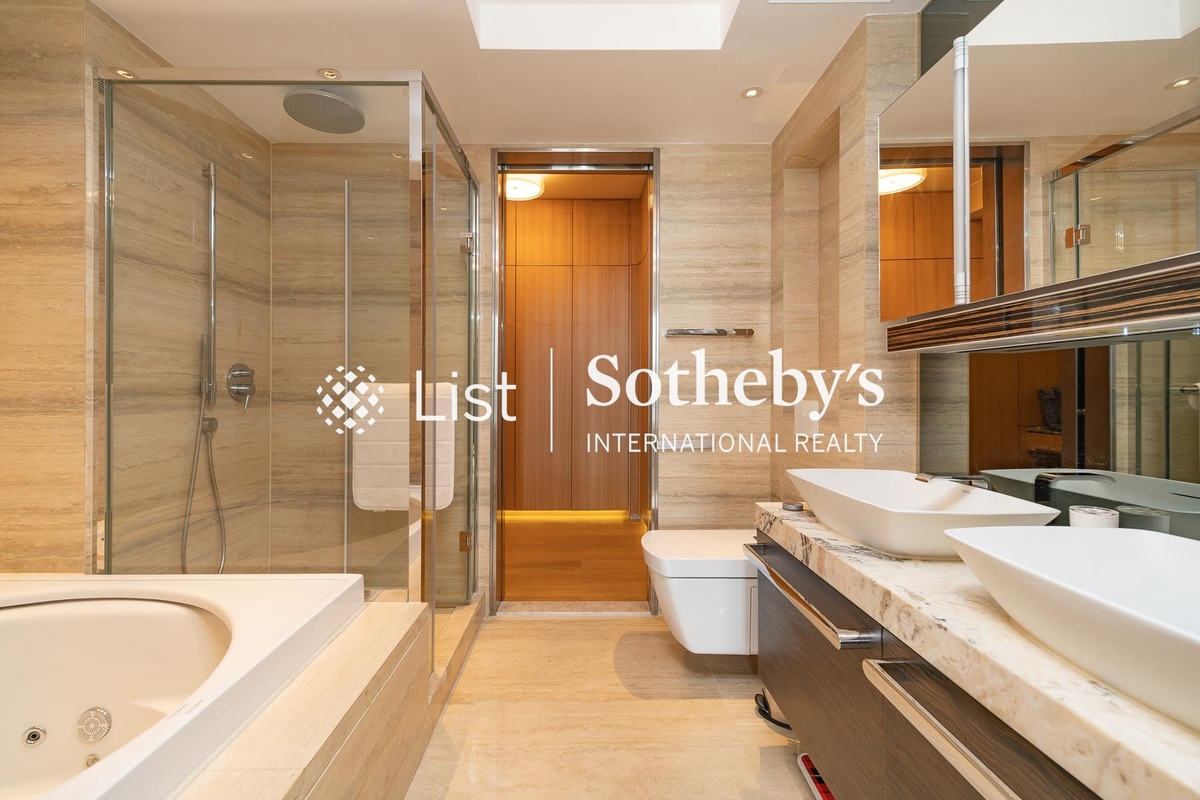 Marinella 深灣9號 | Master Bathroom