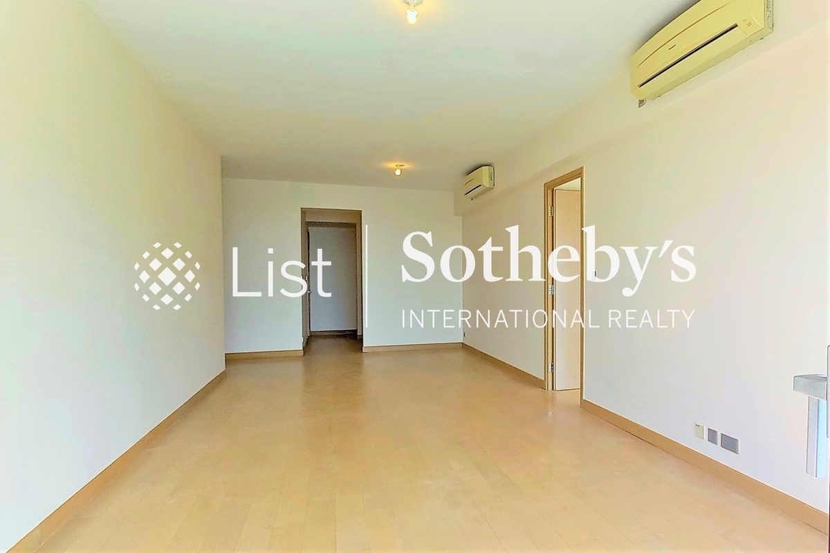 Marinella 深灣9號 | Living and Dining Room