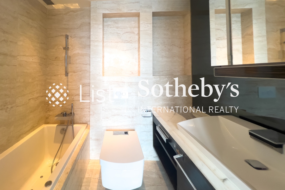 Marinella 深湾9号 | Master Bathroom