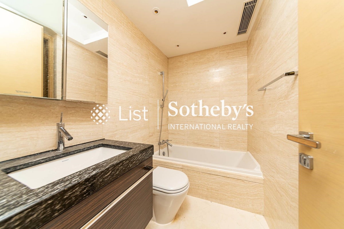 Marinella 深灣9號 | Second and Third En-suite Bathroom