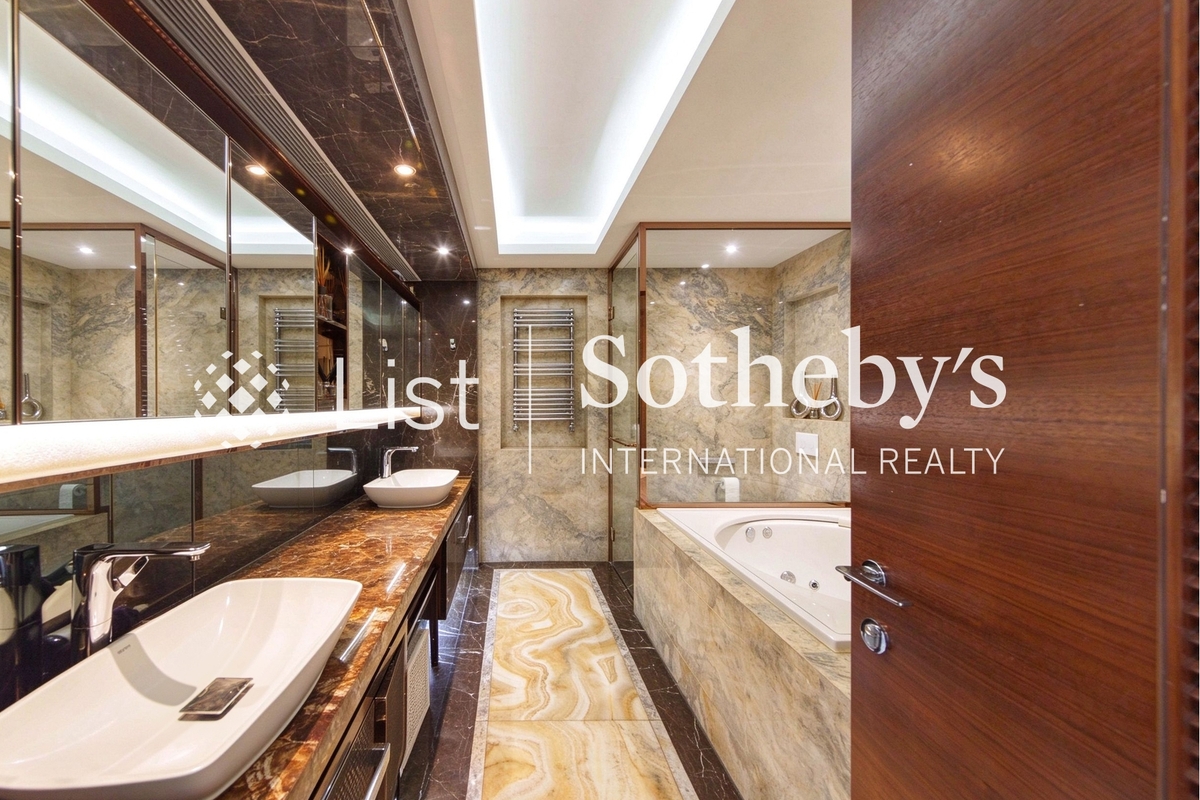 Marinella 深灣9號 | Master Bathroom