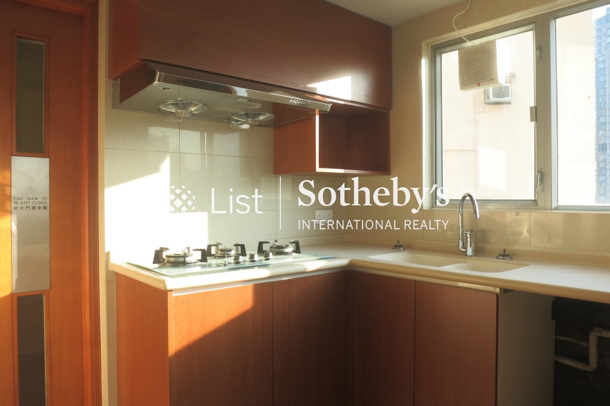 118 Tung Lo Wan Road 銅鑼灣道118號 | Kitchen