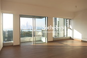 118 Tung Lo Wan Road 銅鑼灣道118號 | Living and Dining Room