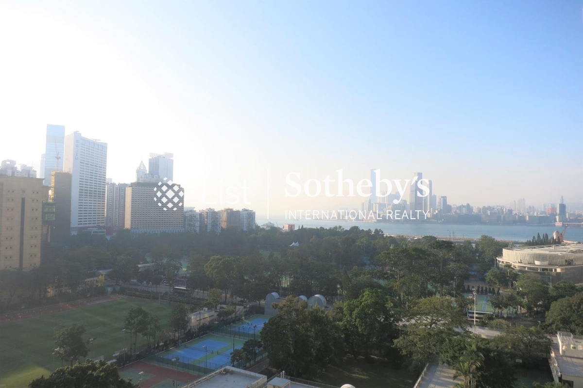 118 Tung Lo Wan Road 銅鑼灣道118號 | View from Living and Dining Room