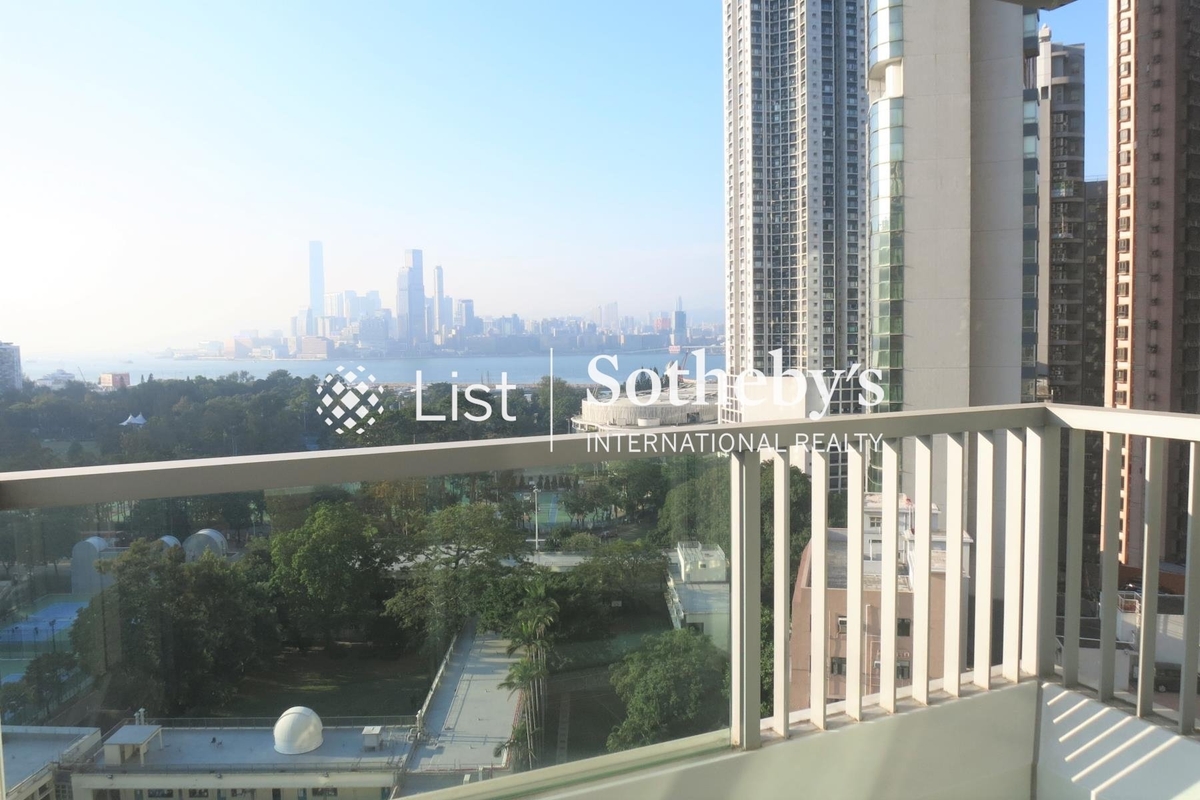 118 Tung Lo Wan Road 銅鑼灣道118號 | Balcony off Living and Dining Room