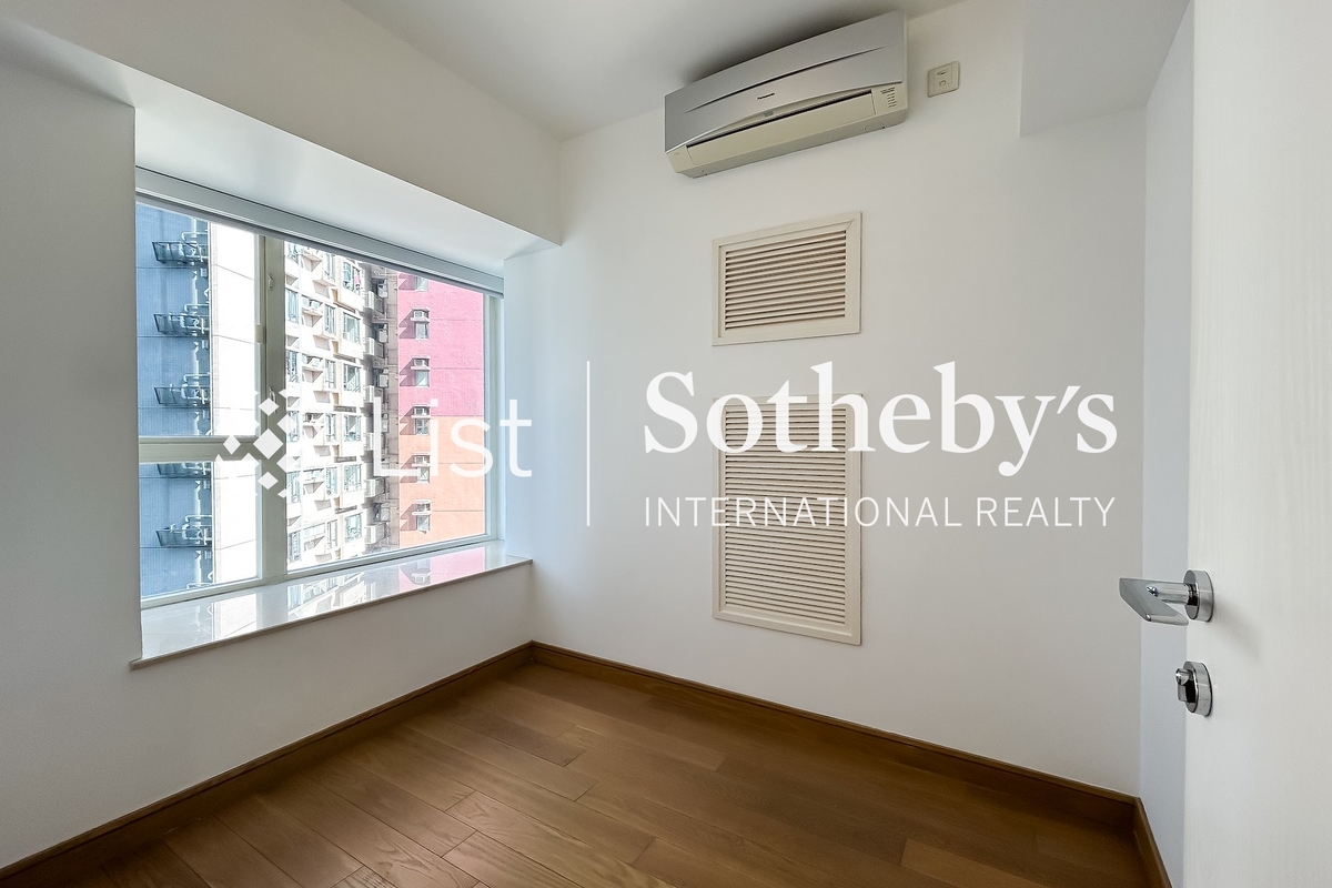 Centre Stage 聚贤居 | Master Bedroom