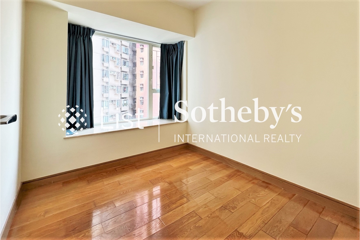 Centre Stage 聚贤居 | Second Bedroom