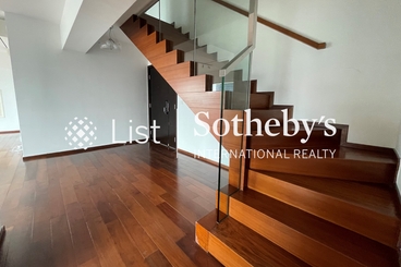 Centre Stage 聚賢居 | 