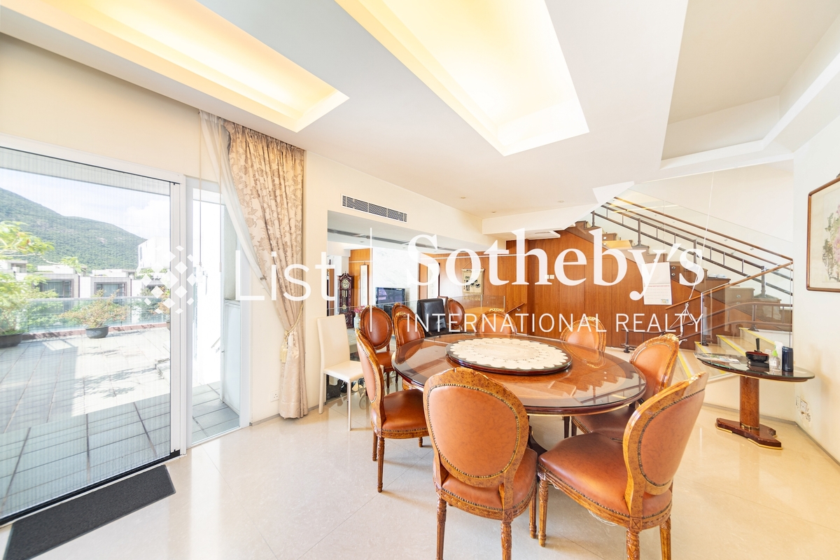 2-8 Shouson Hill Road West 壽臣山道西2-8號 | Living and Dining Room
