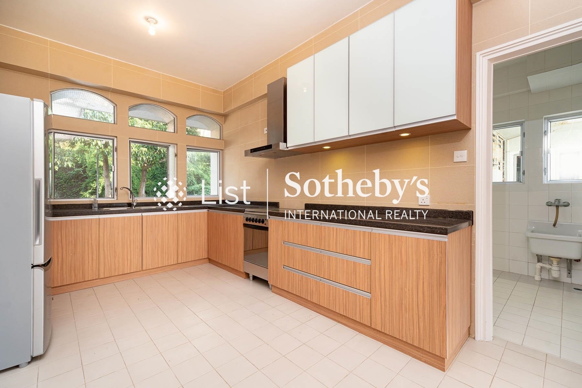 No. 24-24A Repulse Bay Road 淺水灣道24-24A號 | Kitchen