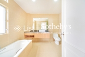No. 24-24A Repulse Bay Road 淺水灣道24-24A號 | Master Bathroom