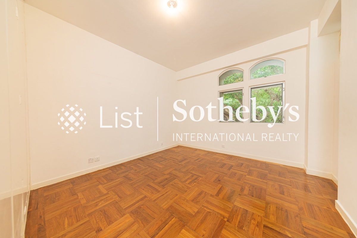 No. 24-24A Repulse Bay Road 淺水灣道24-24A號 | Third Bedroom