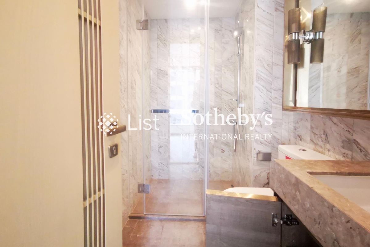 Harbour Glory 維港頌 | Second En-suite Bathroom
