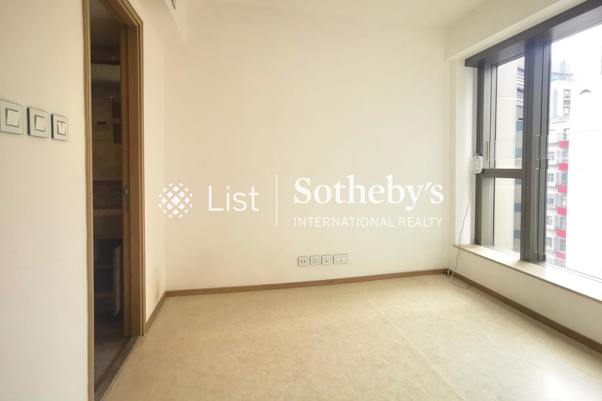 Harbour Glory 維港頌 | Second En-suite Bedroom